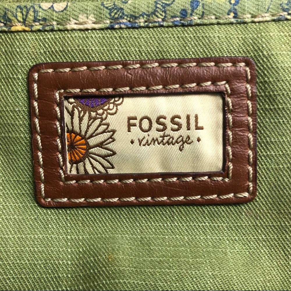 Fossil Vintage Green Crossbody Purse - Picture 3 of 9